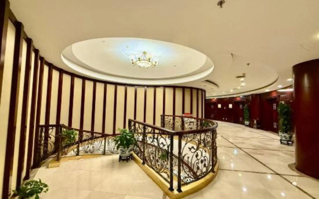 Hua Rong Hotel