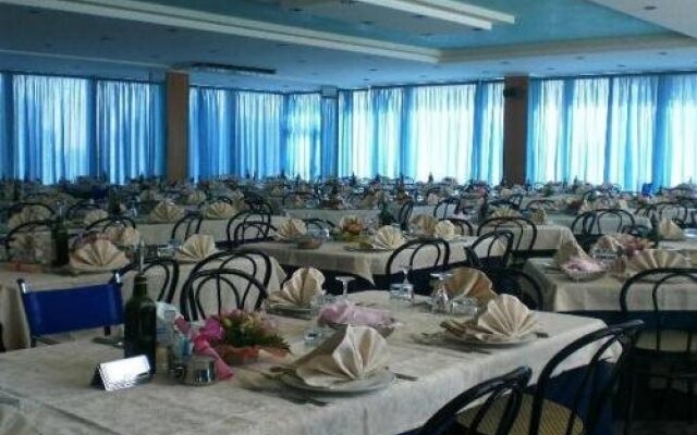 Hotel King