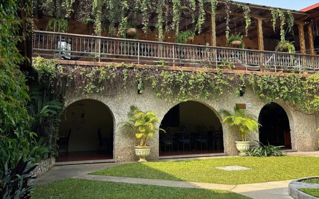 Hotel Del Patio