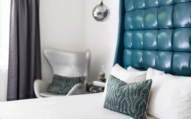 The Palm Springs Hotel