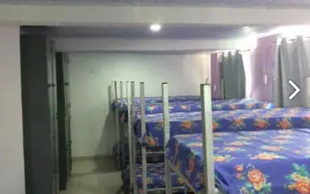 Hostel Bom e Familiar