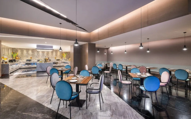 Mercure Chengdu Exhibition Center