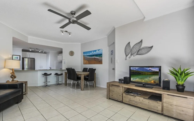 Reflections Holiday Apartments