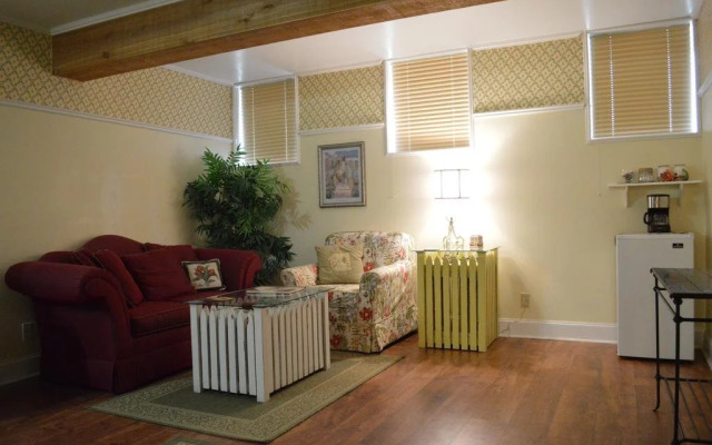 La Maison Sur Le Hill Bed & Breakfast