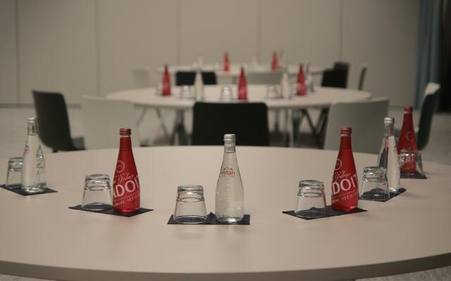 Holiday Inn Paris CDG Airport by IHG