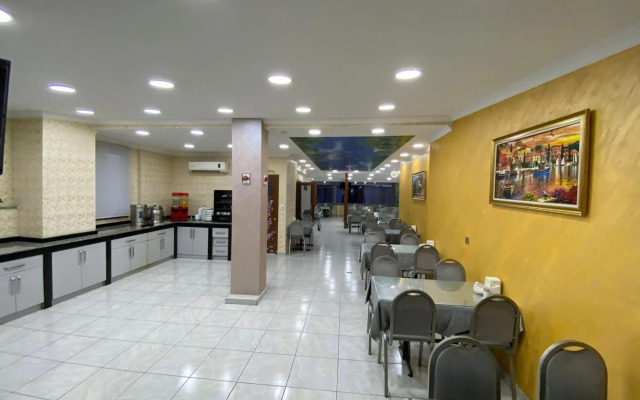Grand Oral Hotel