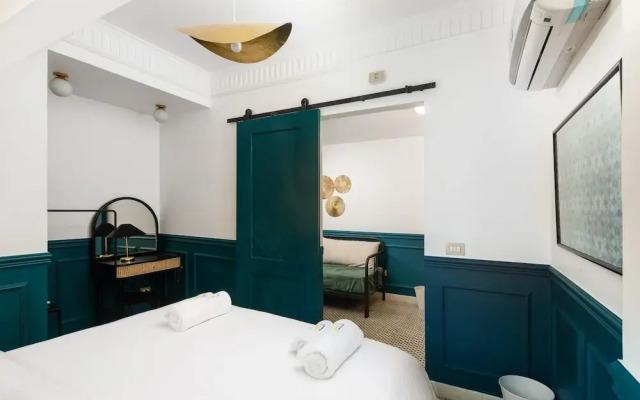 The Neat Nostalgic 2bdr Apt. @ Cairo's Downtown