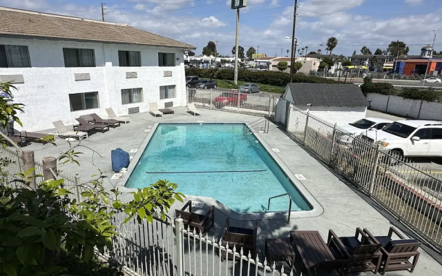 Garden Grove Inn