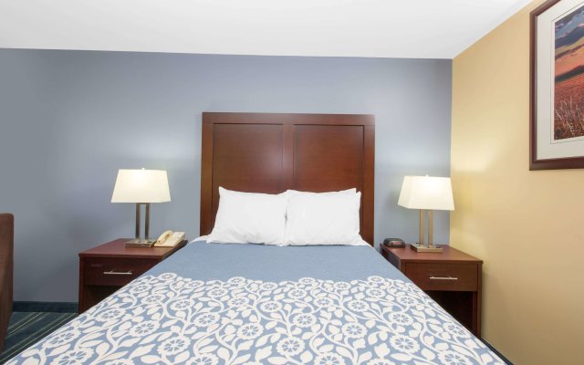 Days Inn by Wyndham Grand Island