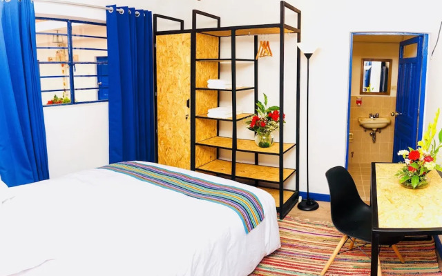 Saqray Hostel