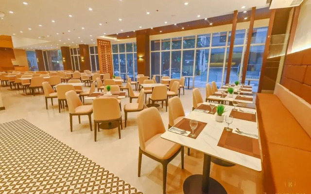 The Tribute Hotel