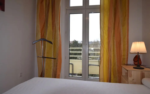Tolstov-Hotels Large 3 Room Apartment