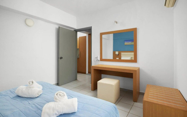 Acropolis Apartments