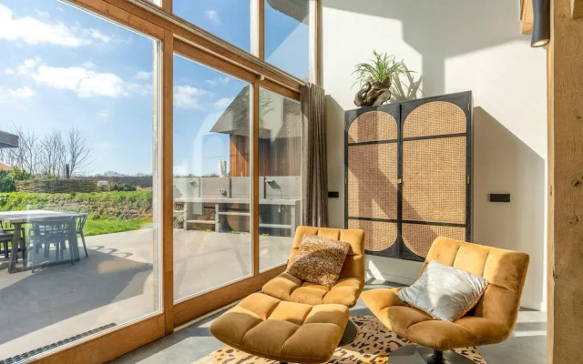 Luxurious and Sustainable 6-person Holiday Villa