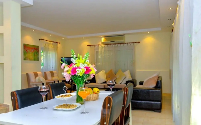 Gorgeous Secluded Villa With Private Pool and BBQ in Antalya