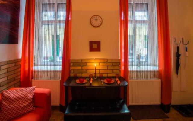 Gardener 27 Apartments