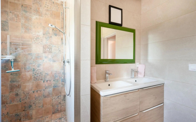 Charming Holiday Home in Callian with Private Pool