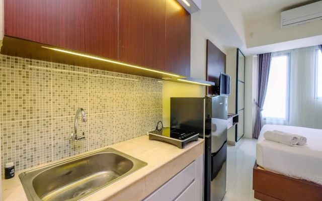 Restful and Tidy Studio at Evenciio Margonda Apartment