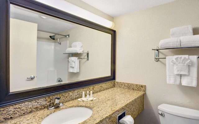 Baymont Inn & Suites Murray