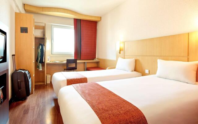 ibis Nanjing Zhonghua