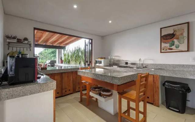 Villa Camila Unmatched Lake Views