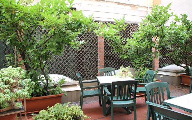 Mokinba Hotels Sant'Ambroeus