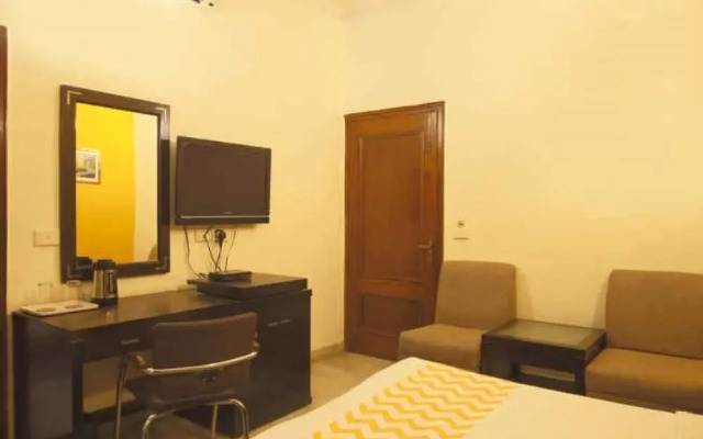 12075 Hotel Regalia Retrea