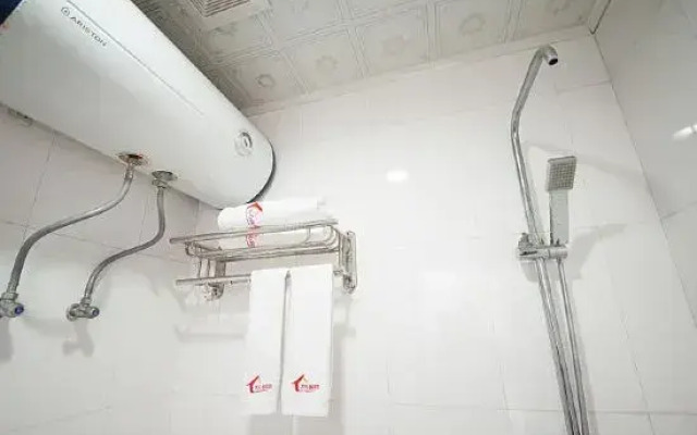 Sheyang Yixinyuan Business Hotel