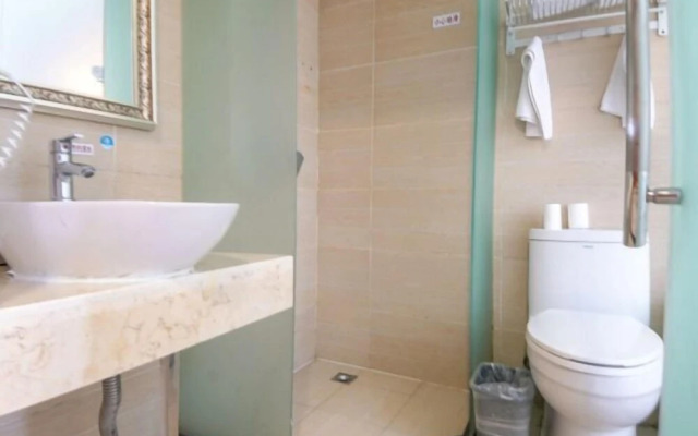 Jun Yi Hotels