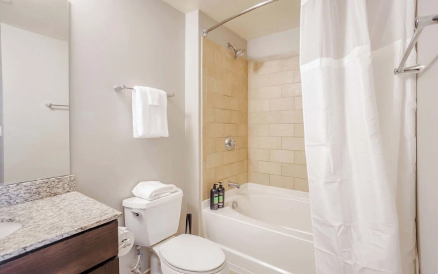 TWO CozySuites at the Banks 18