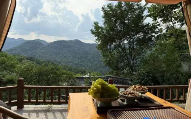 Pujing Yuanju (Hangzhou Xihu Longjing)