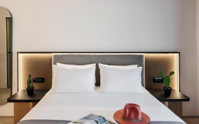 Chora Suites, Premium Key Collection