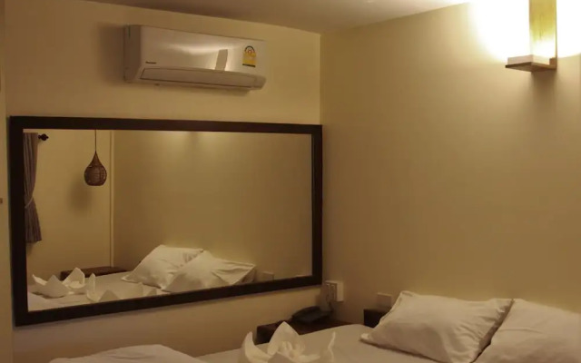 Ngeeb Bed & Breakfast