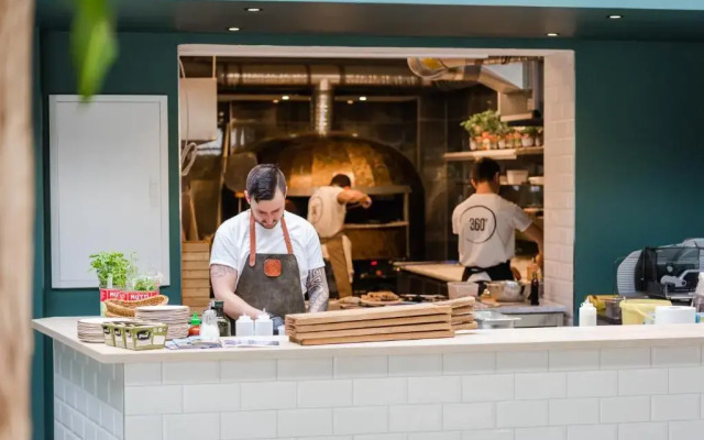 360 Grad Hotel & Bar