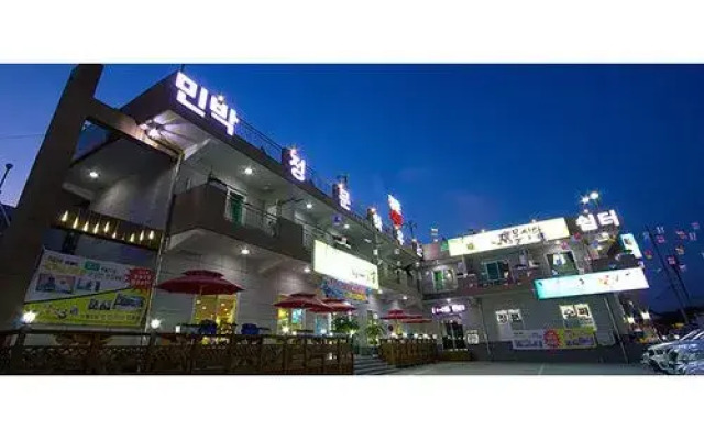 Suncheon Suncheon Bay Deulmaru Pension (Group Room)