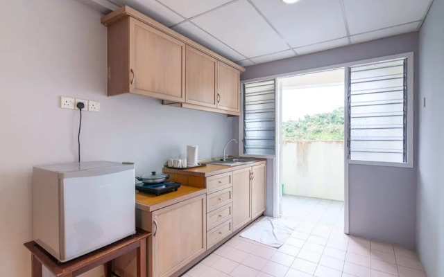 Star Regency by Plush