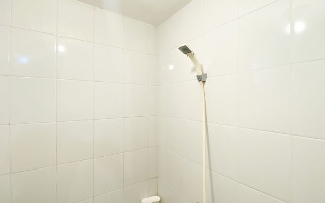 Modern Look And Restful 2Br Bassura City Apartment Near Mall