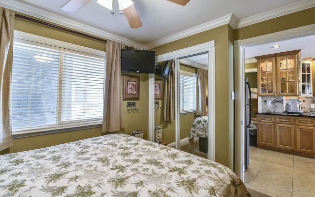 Seascape 1209 - 2 Br Condo