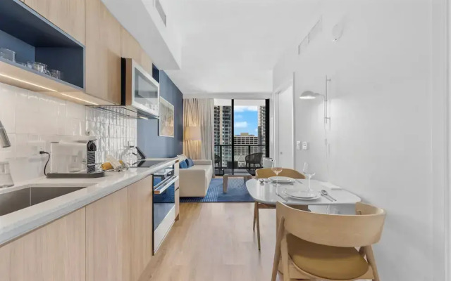 Miami Luxury 2BR with Panoramic Views
