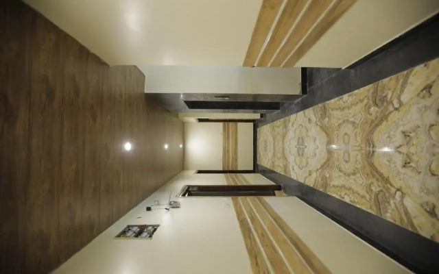 Hotel Raas Palace