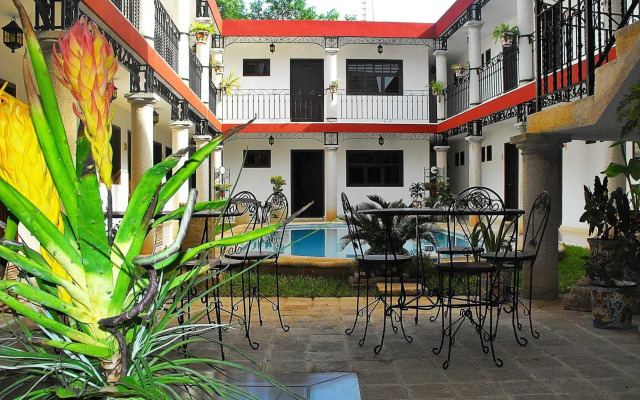 La Aurora Hotel Colonial