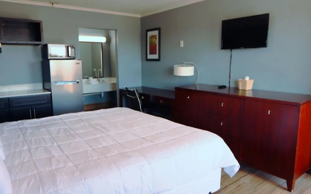 Studio Suites