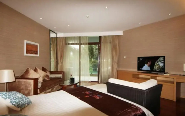 Amanda Seaview Resort Apartment