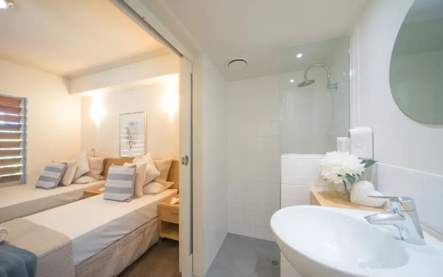 The Hamptons on Airlie