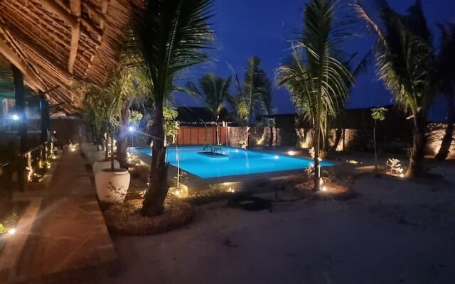 Salama & Mbuyuni Bungalows