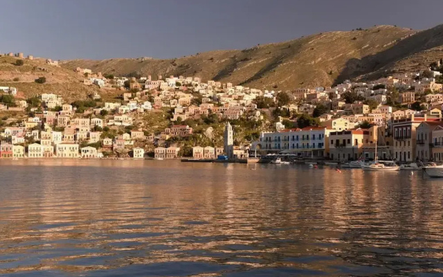 Symi Port View Apartment