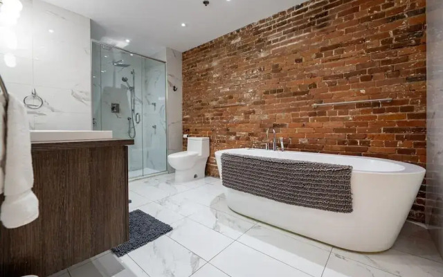 Stunning Old Montreal Penthouse