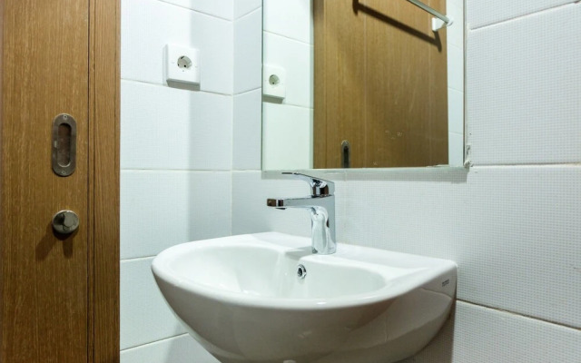 Relax Studio Apartment at Puri Orchard