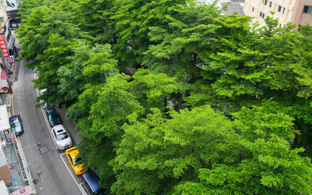 CHECK inn Express Taichung Fengchia