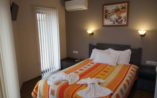 Asya Guest House